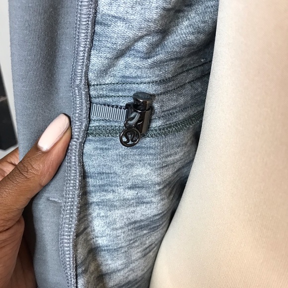 NWOT Lululemon “ Elements” Grey Zip Hoodie - Picture 7 of 7